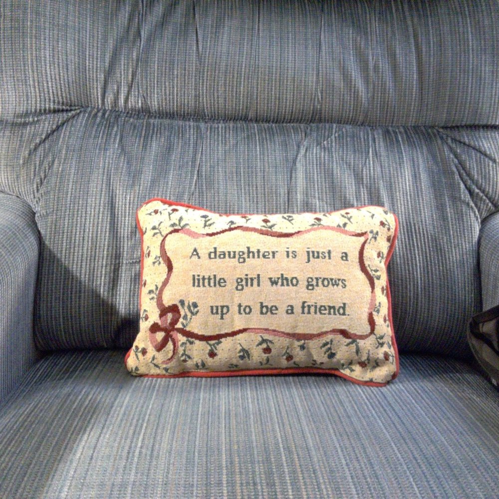 Daughter Friend throw pillow - Picture 2 of 4